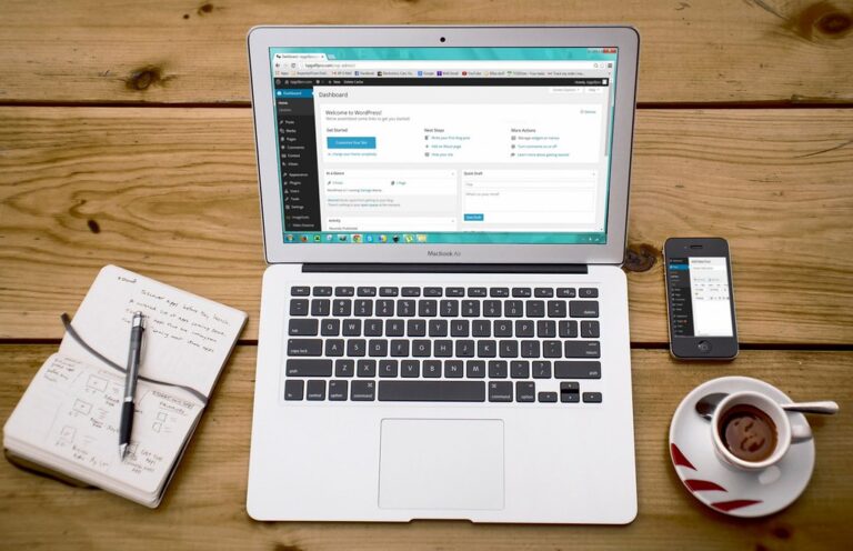 Wix ou WordPress : quel CMS choisir pour votre site en 2026